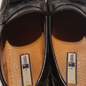 Soft flex by French Shriner size 10w black shoes
